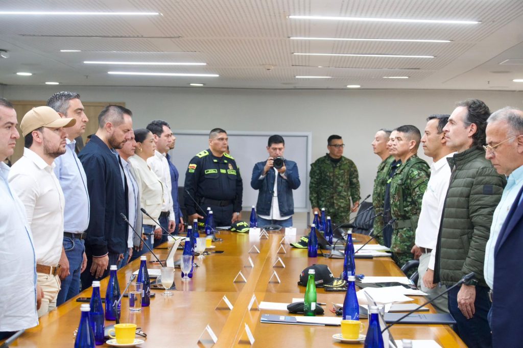 🔥 “Los criminales no merecen tarimazos, merecen guarapazos de parte de la Fuerza Pública”: Alcalde de Medellín