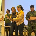 Bitácora Más de 2.000 víctimas del conflicto armado en Medellín han recibido su libreta militar